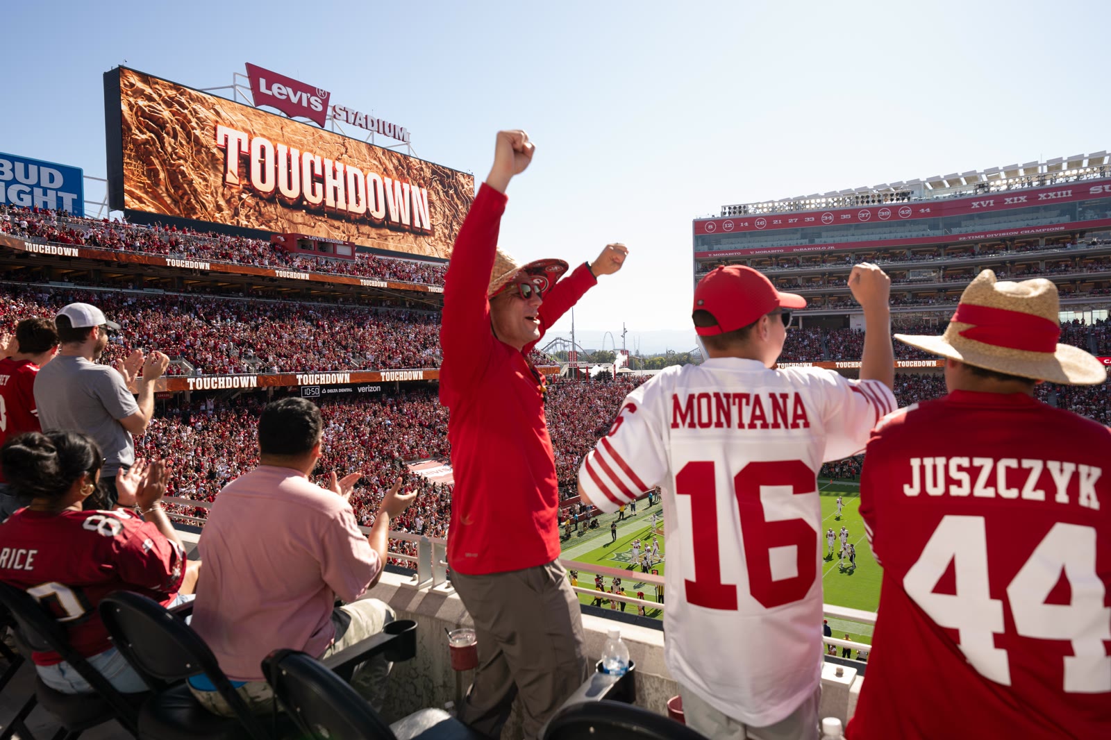 Fans at Levi’s Stadium
